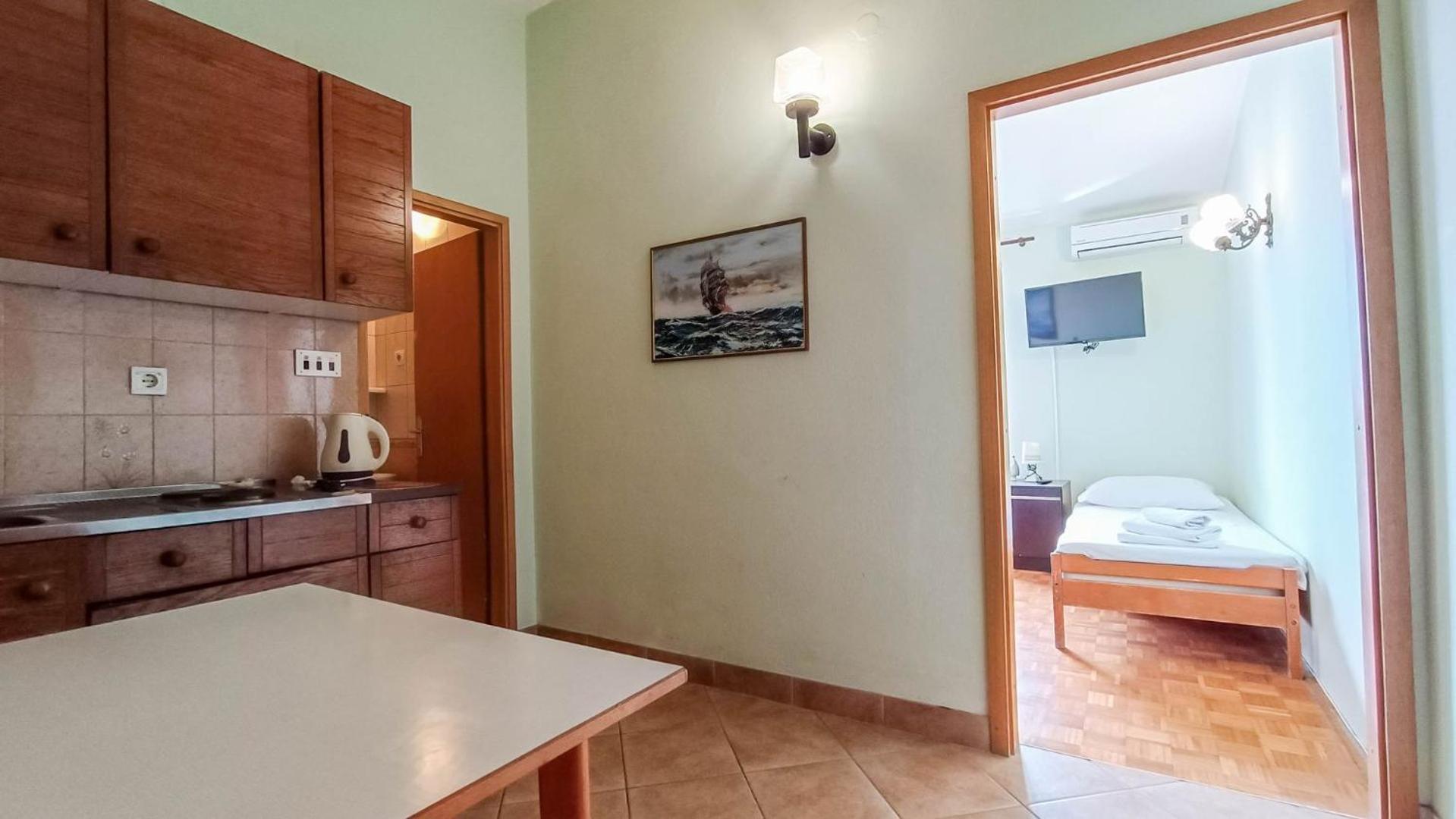 Ines - 15 Meters From The Apartment Promajna