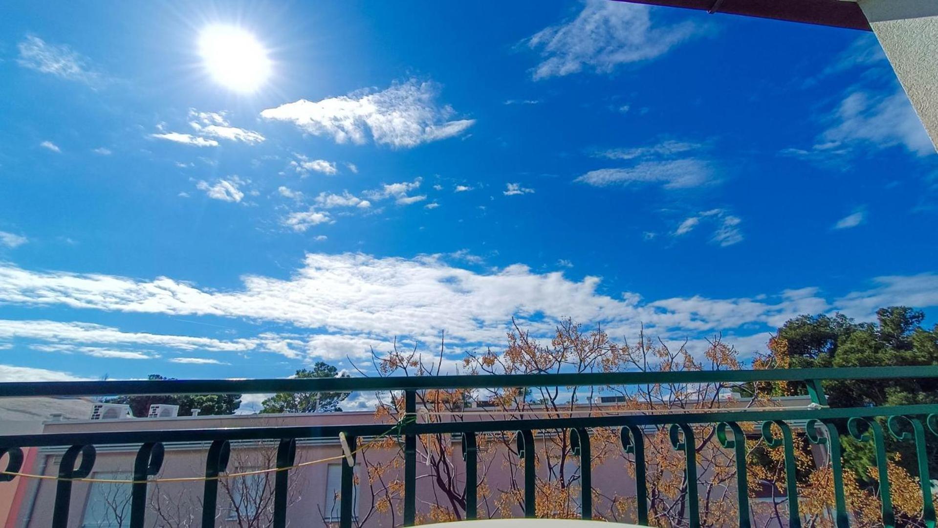 Apartment Ines - 15 Meters From The Promajna