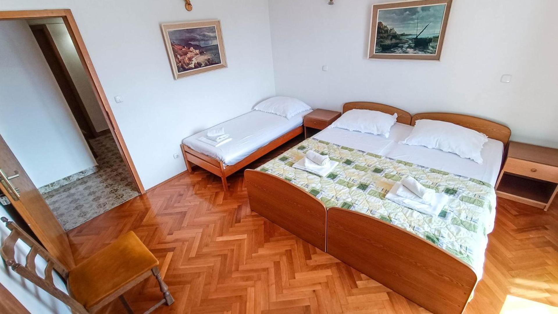 Ines - 15 Meters From The Apartment *